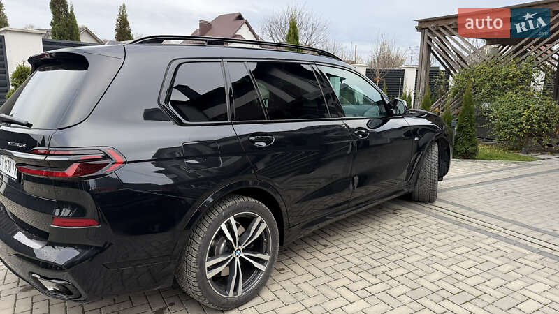 Позашляховик / Кросовер BMW X7 2024 в Івано-Франківську