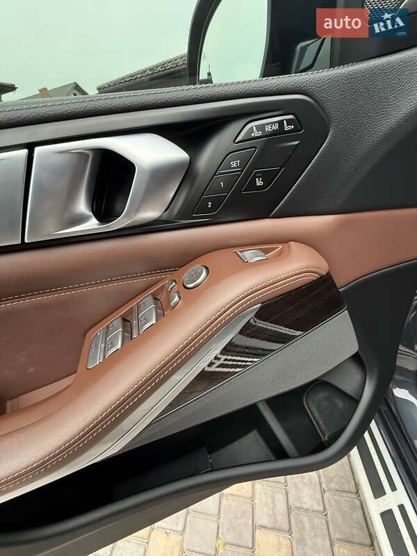 Внедорожник / Кроссовер BMW X7 2020 в Киеве фото 32 Внедорожник / Кроссовер BMW X7 2020 в Киеве