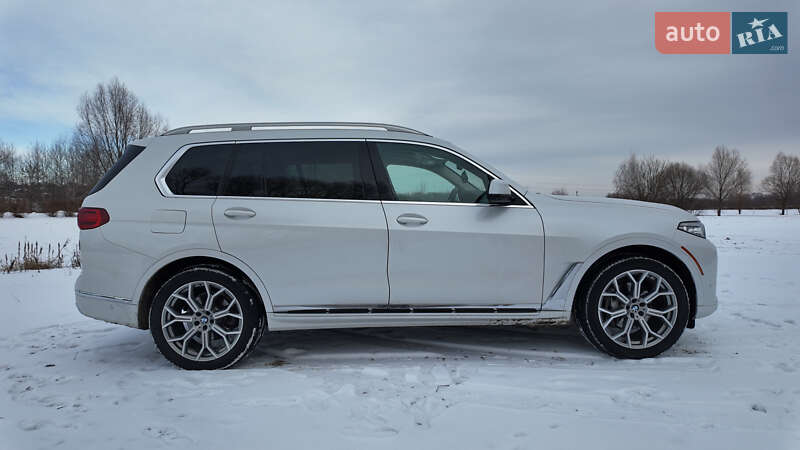 Внедорожник / Кроссовер BMW X7 2019 в Киеве