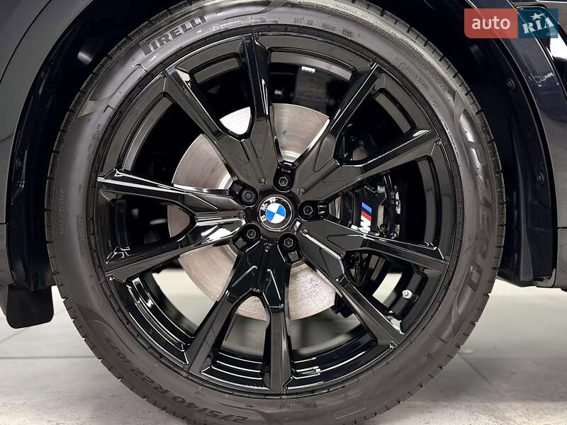 Внедорожник / Кроссовер BMW X7 2025 в Киеве