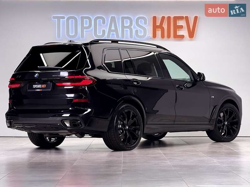 Внедорожник / Кроссовер BMW X7 2025 в Киеве
