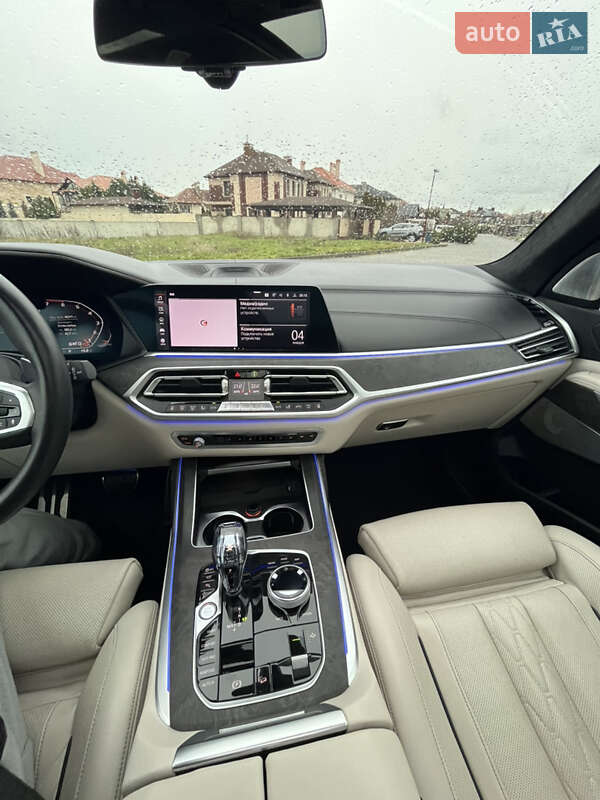 Внедорожник / Кроссовер BMW X7 2020 в Одессе