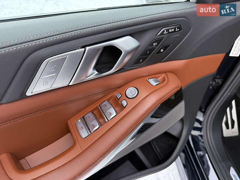 Внедорожник / Кроссовер BMW X7 2020 в Умани