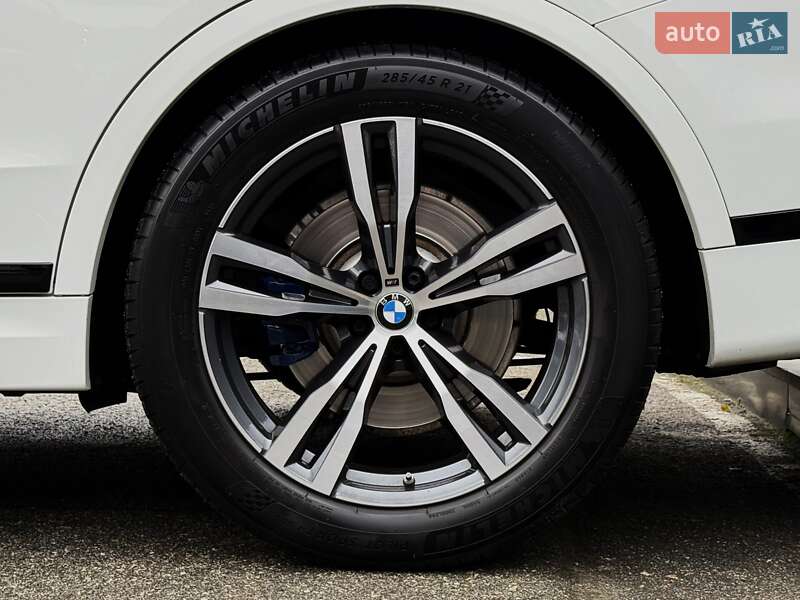 Позашляховик / Кросовер BMW X7 2022 в Києві