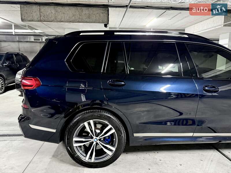Позашляховик / Кросовер BMW X7 2019 в Дніпрі