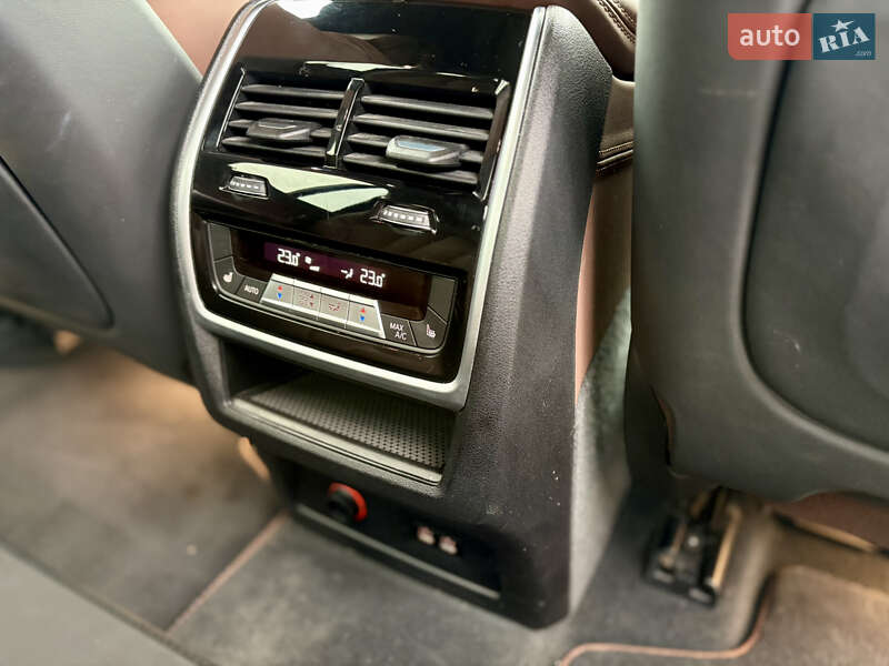 Внедорожник / Кроссовер BMW X7 2020 в Каменском фото 11 Внедорожник / Кроссовер BMW X7 2020 в Каменском