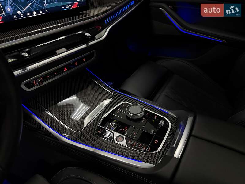 Внедорожник / Кроссовер BMW X7 2024 в Тернополе