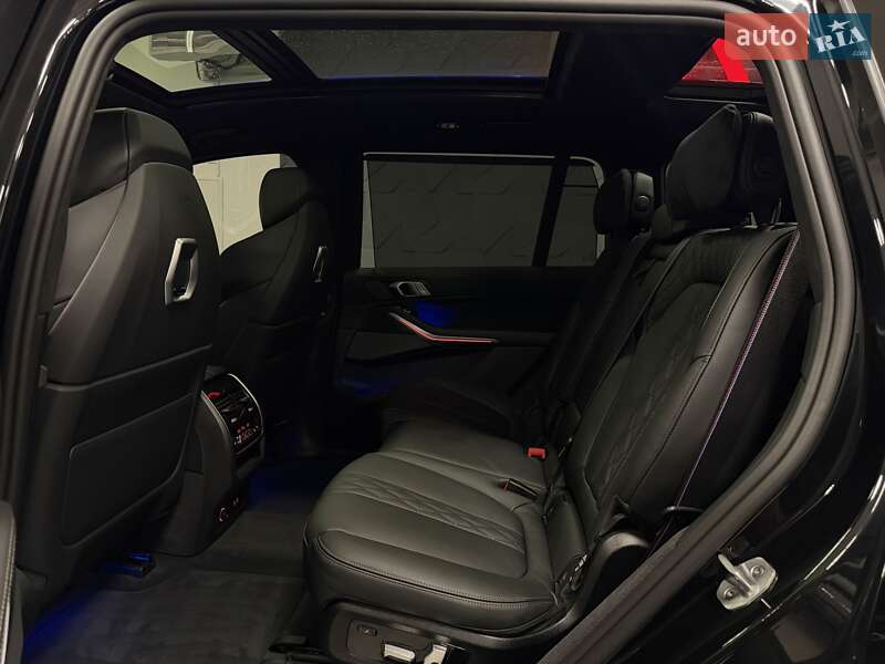 Внедорожник / Кроссовер BMW X7 2024 в Тернополе