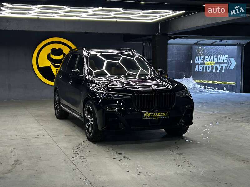 Внедорожник / Кроссовер BMW X7 2022 в Черновцах