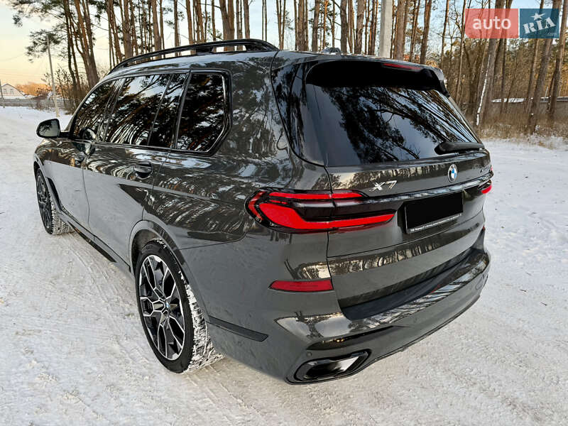 Внедорожник / Кроссовер BMW X7 2024 в Житомире