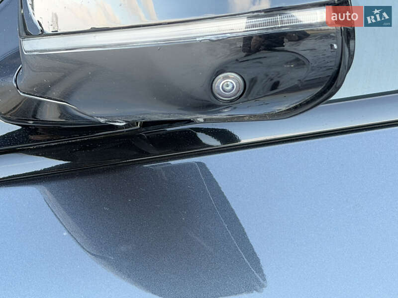 Внедорожник / Кроссовер BMW X7 2020 в Черкассах