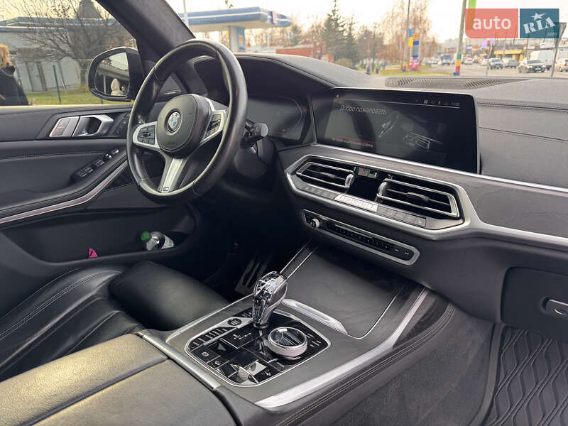 Внедорожник / Кроссовер BMW X7 2020 в Харькове