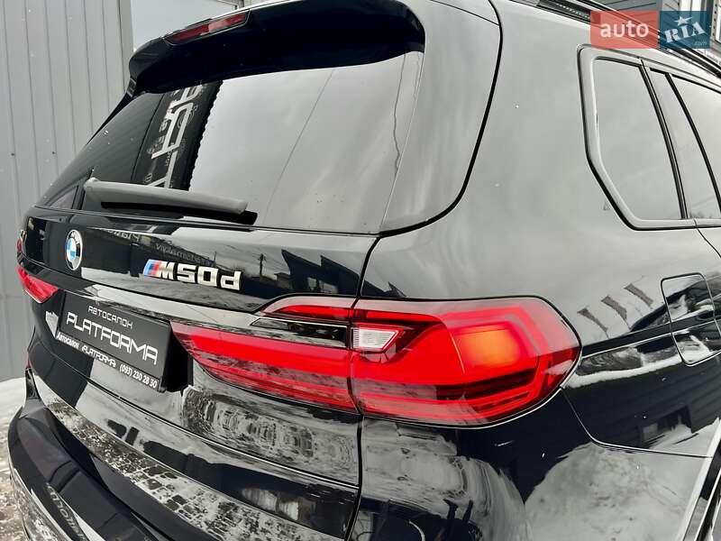 Внедорожник / Кроссовер BMW X7 2022 в Киеве