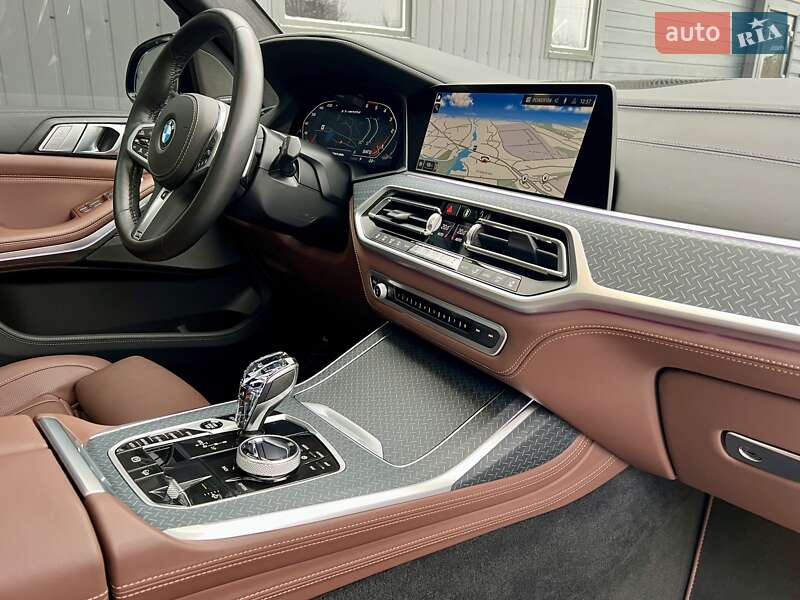 Внедорожник / Кроссовер BMW X7 2022 в Киеве