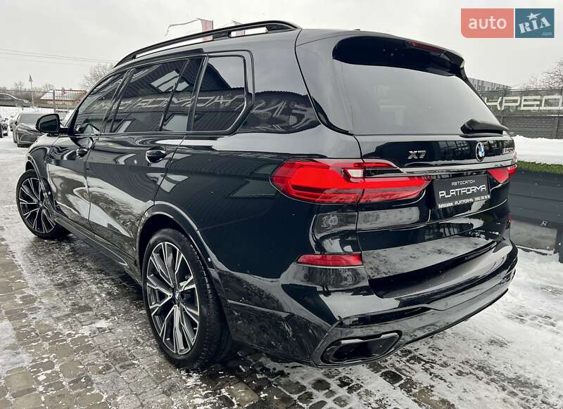 Внедорожник / Кроссовер BMW X7 2022 в Киеве