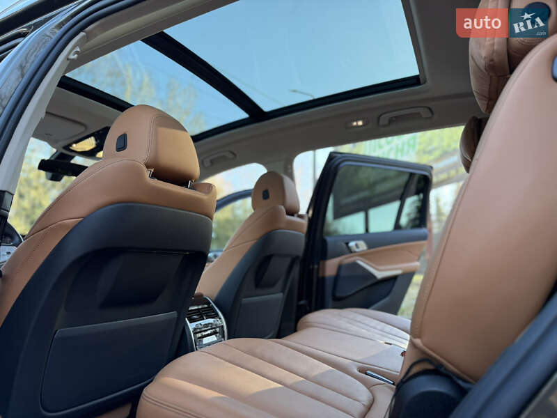 Внедорожник / Кроссовер BMW X7 2022 в Трускавце