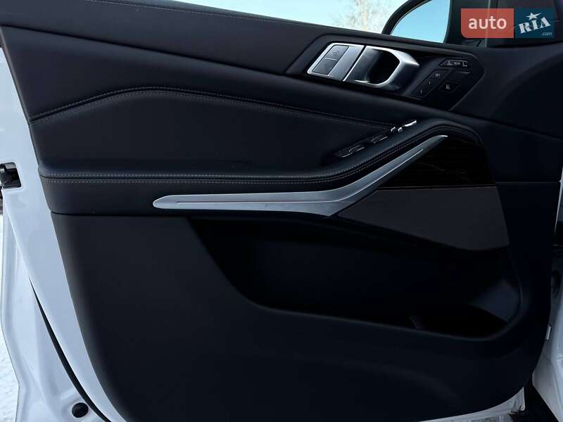 Внедорожник / Кроссовер BMW X7 2020 в Ровно фото 42 Внедорожник / Кроссовер BMW X7 2020 в Ровно