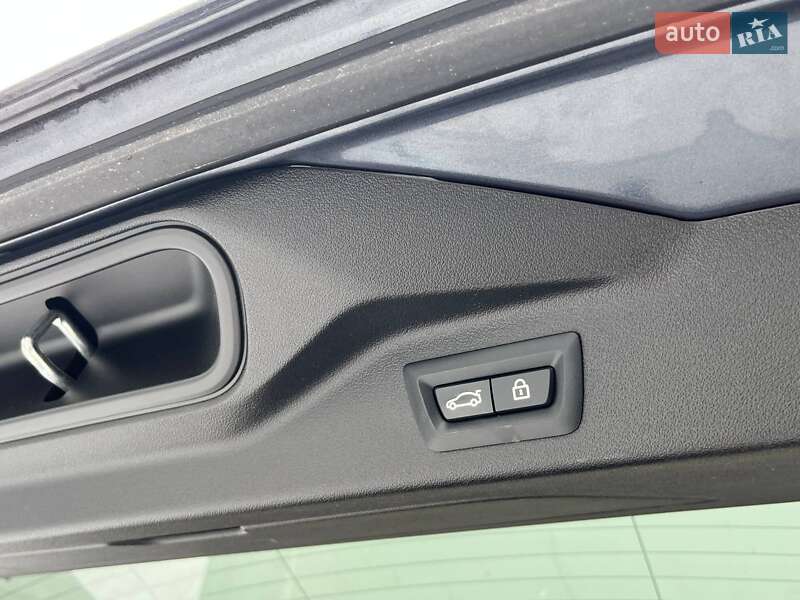 Внедорожник / Кроссовер BMW X7 2020 в Луцке