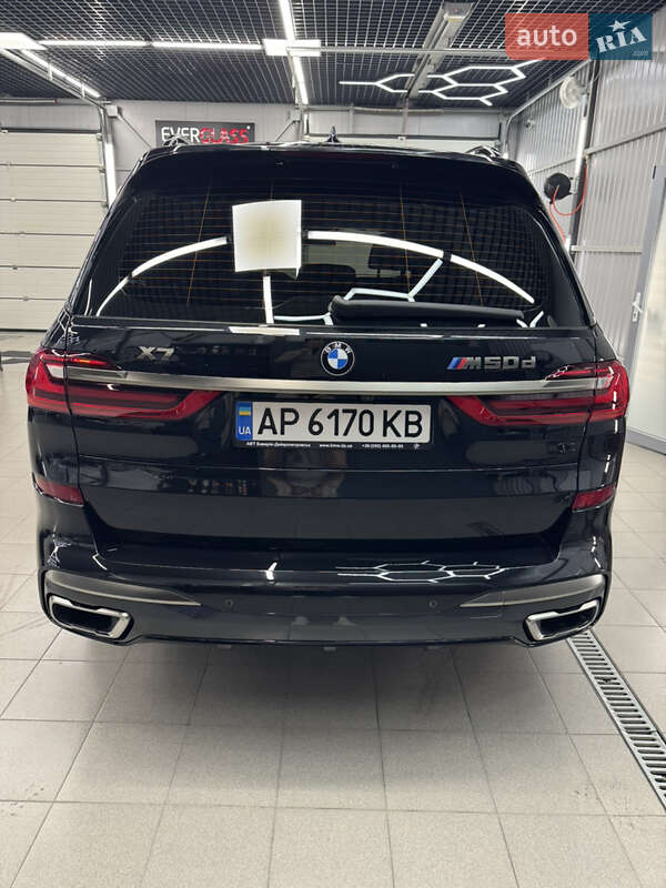 Внедорожник / Кроссовер BMW X7 2022 в Запорожье