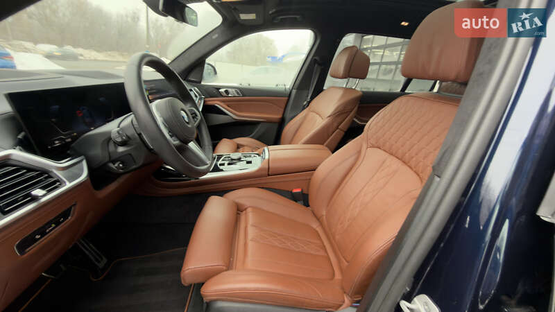 Внедорожник / Кроссовер BMW X7 2025 в Луцке