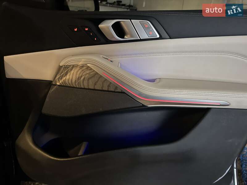 Внедорожник / Кроссовер BMW X7 2019 в Тернополе