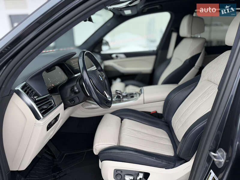 Позашляховик / Кросовер BMW X7 2019 в Рівному
