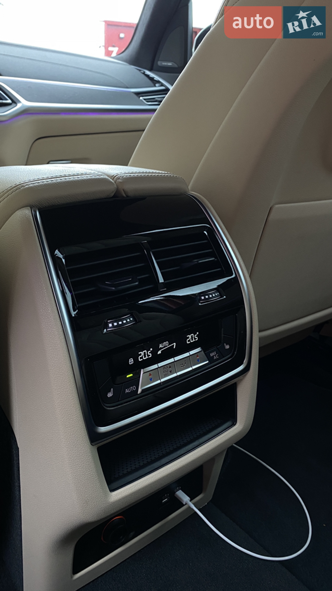 2022 BMW X7 - мініатюра 21