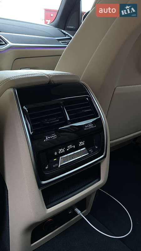 Позашляховик / Кросовер BMW X7 2022 в Львові