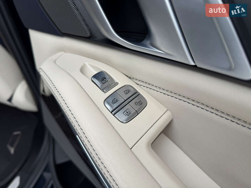 Внедорожник / Кроссовер BMW X7 2019 в Тернополе