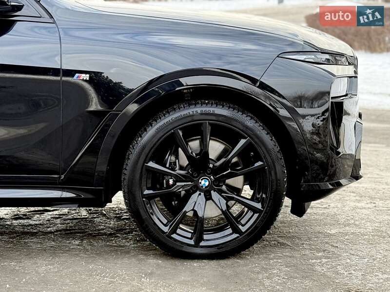 Внедорожник / Кроссовер BMW X7 2023 в Киеве