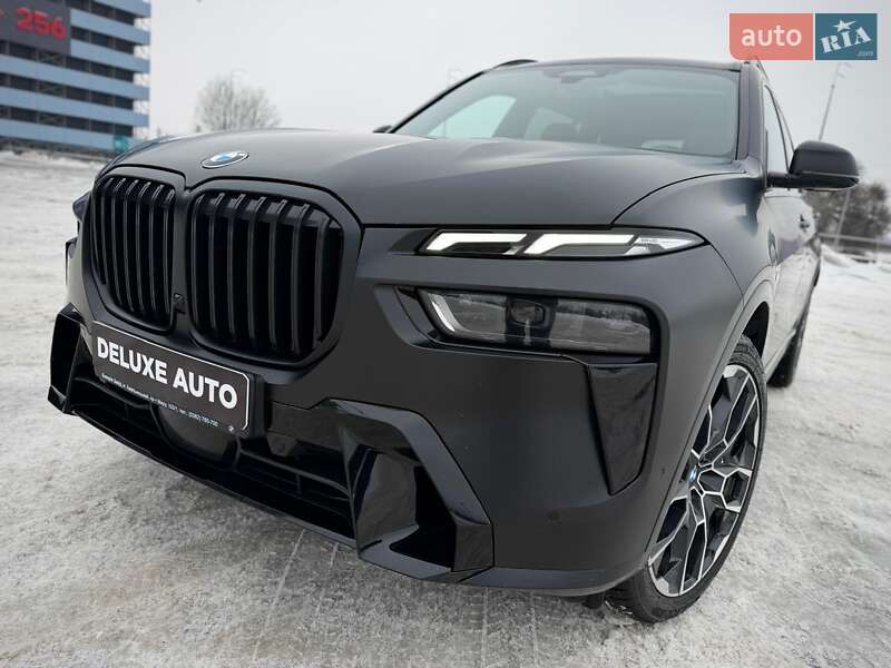 Внедорожник / Кроссовер BMW X7 2023 в Киеве