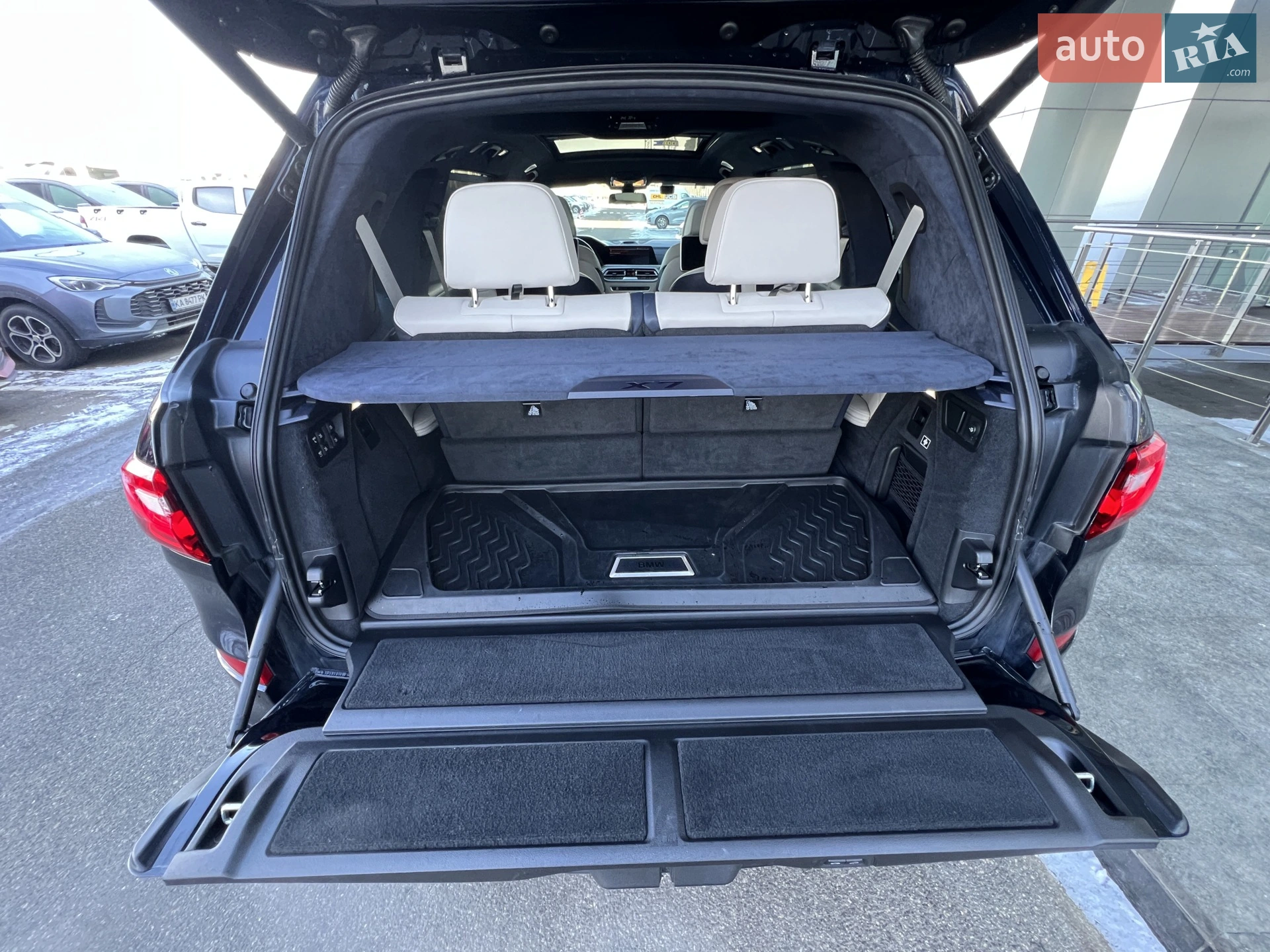 2020 BMW X7 - мініатюра 31