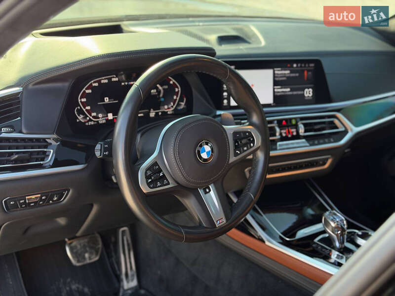 Внедорожник / Кроссовер BMW X7 2020 в Киеве