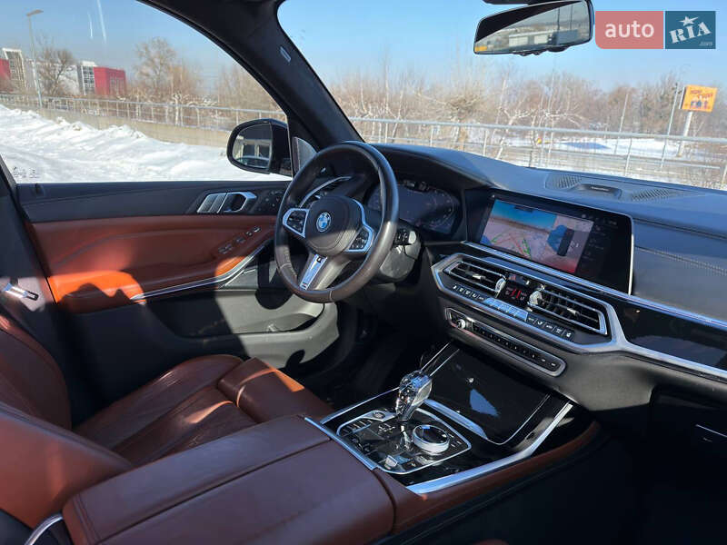 Внедорожник / Кроссовер BMW X7 2020 в Киеве
