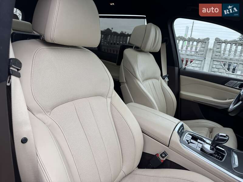 Внедорожник / Кроссовер BMW X7 2019 в Тернополе фото 65 Внедорожник / Кроссовер BMW X7 2019 в Тернополе