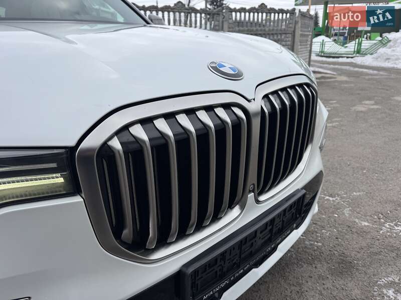 Внедорожник / Кроссовер BMW X7 2019 в Тернополе фото 176 Внедорожник / Кроссовер BMW X7 2019 в Тернополе