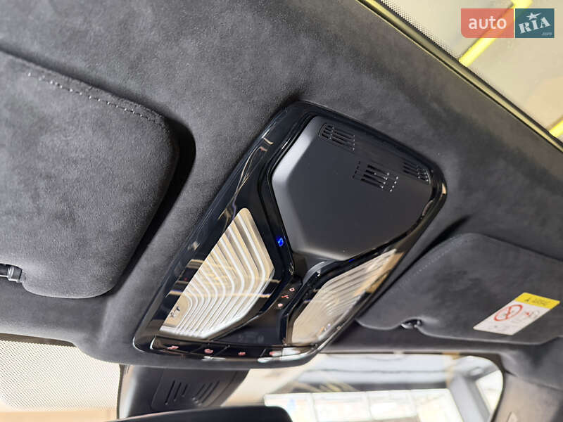 Внедорожник / Кроссовер BMW X7 2021 в Киеве