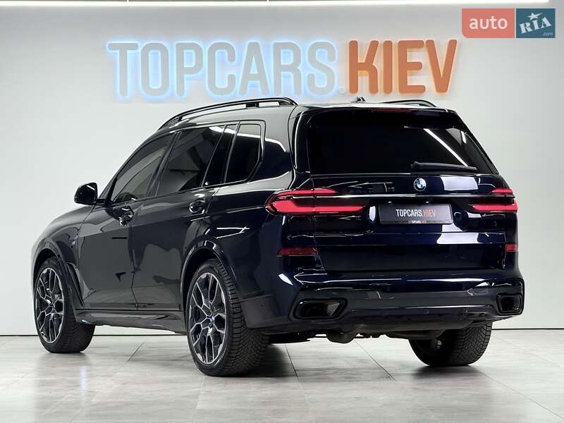 Внедорожник / Кроссовер BMW X7 2023 в Киеве