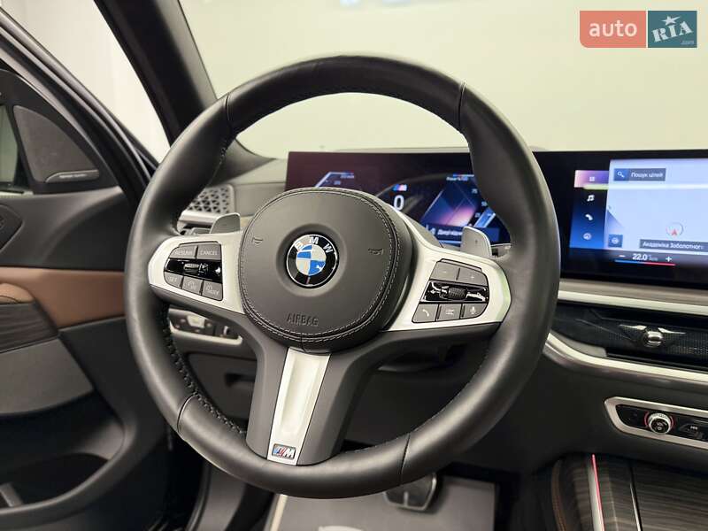 Внедорожник / Кроссовер BMW X7 2023 в Киеве
