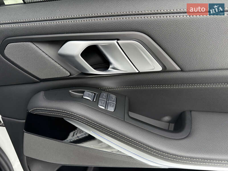 Внедорожник / Кроссовер BMW X7 2019 в Луцке