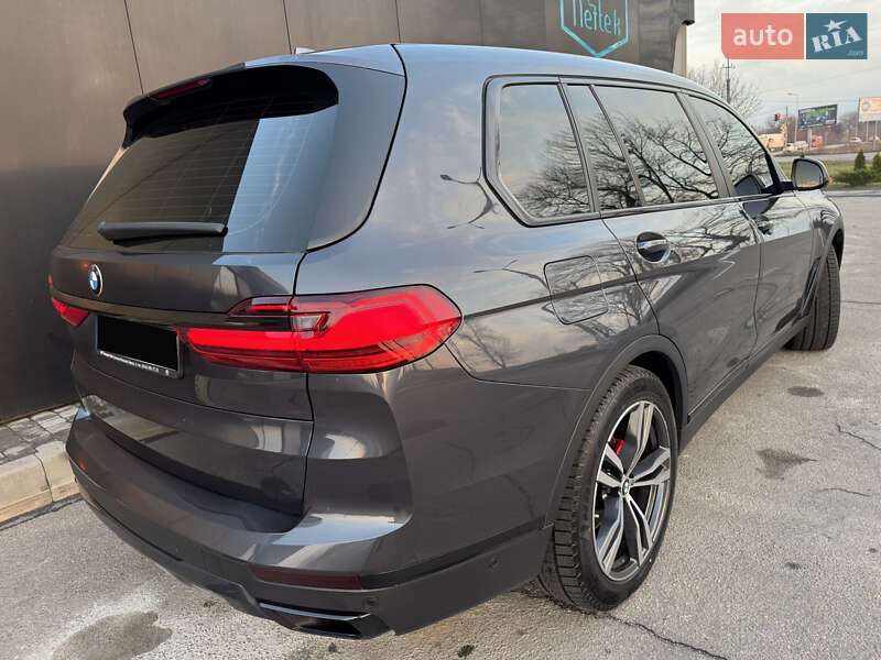 Позашляховик / Кросовер BMW X7 2019 в Дніпрі фото 7 Позашляховик / Кросовер BMW X7 2019 в Дніпрі