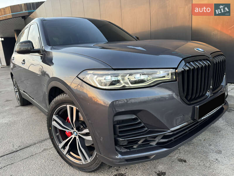 Позашляховик / Кросовер BMW X7 2019 в Дніпрі фото 11 Позашляховик / Кросовер BMW X7 2019 в Дніпрі