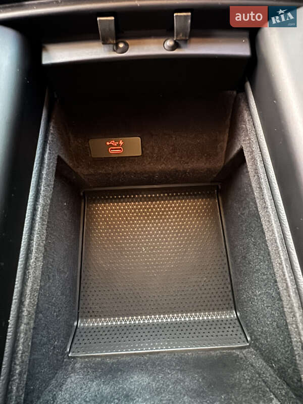 Позашляховик / Кросовер BMW X7 2019 в Дніпрі фото 33 Позашляховик / Кросовер BMW X7 2019 в Дніпрі