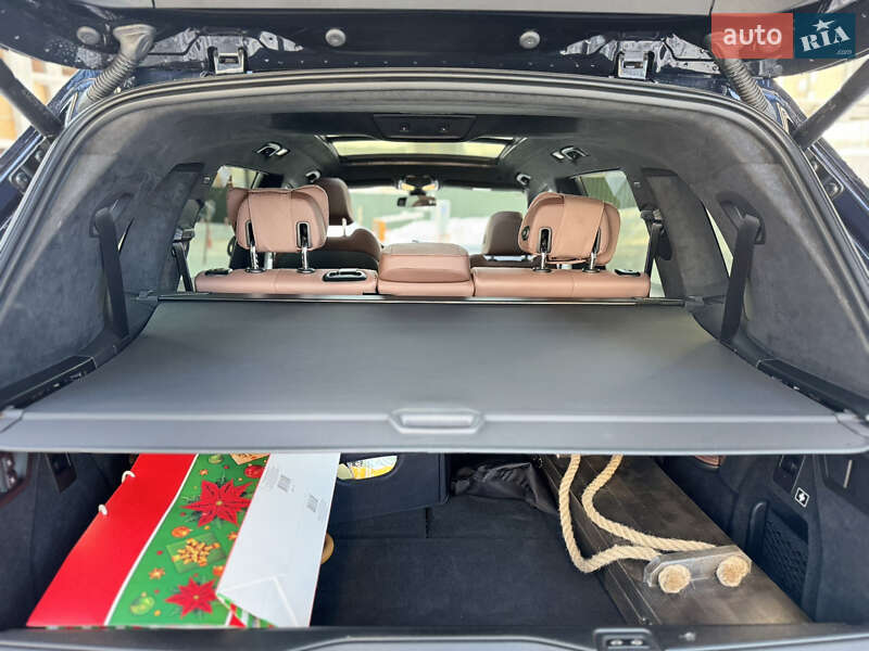 Внедорожник / Кроссовер BMW X7 2022 в Киеве