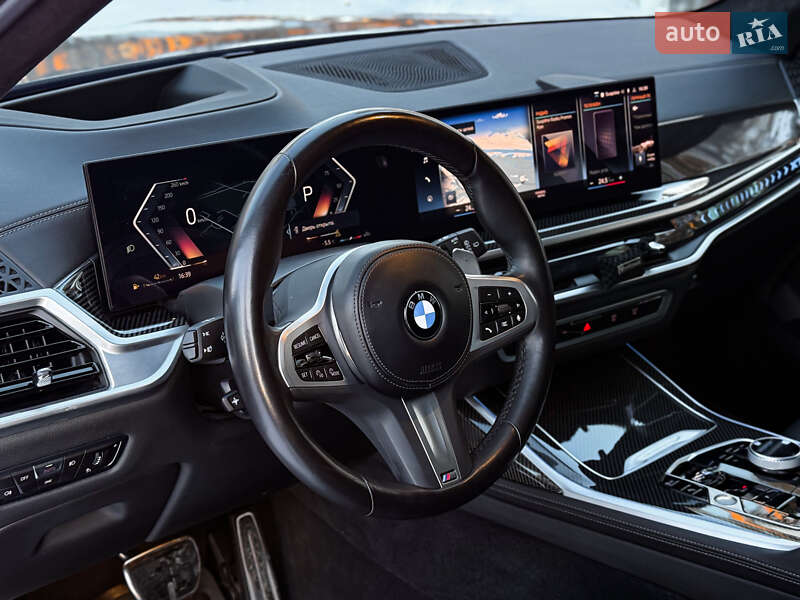 Внедорожник / Кроссовер BMW X7 2022 в Киеве