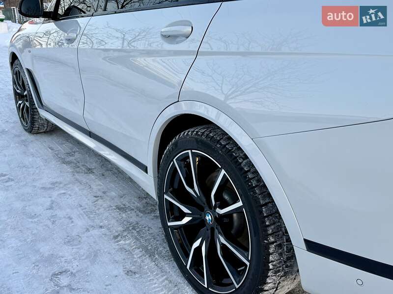 Позашляховик / Кросовер BMW X7 2022 в Києві фото 45 Позашляховик / Кросовер BMW X7 2022 в Києві