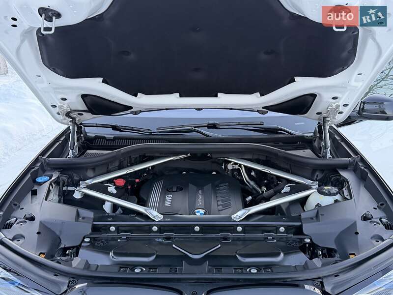 Позашляховик / Кросовер BMW X7 2022 в Києві фото 57 Позашляховик / Кросовер BMW X7 2022 в Києві