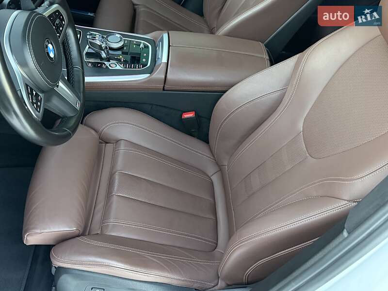 Позашляховик / Кросовер BMW X7 2022 в Києві фото 68 Позашляховик / Кросовер BMW X7 2022 в Києві