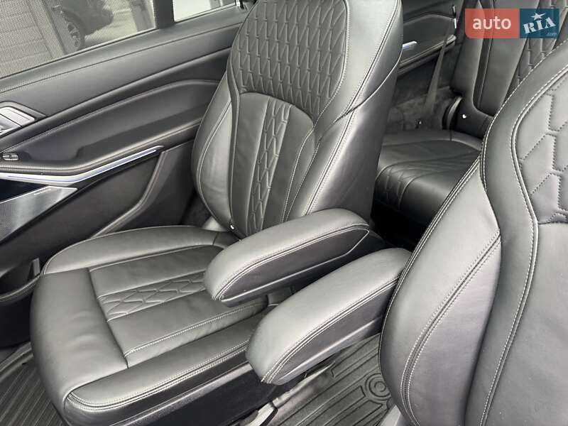 Внедорожник / Кроссовер BMW X7 2020 в Тернополе