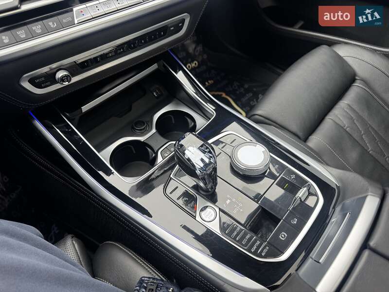 Внедорожник / Кроссовер BMW X7 2020 в Тернополе